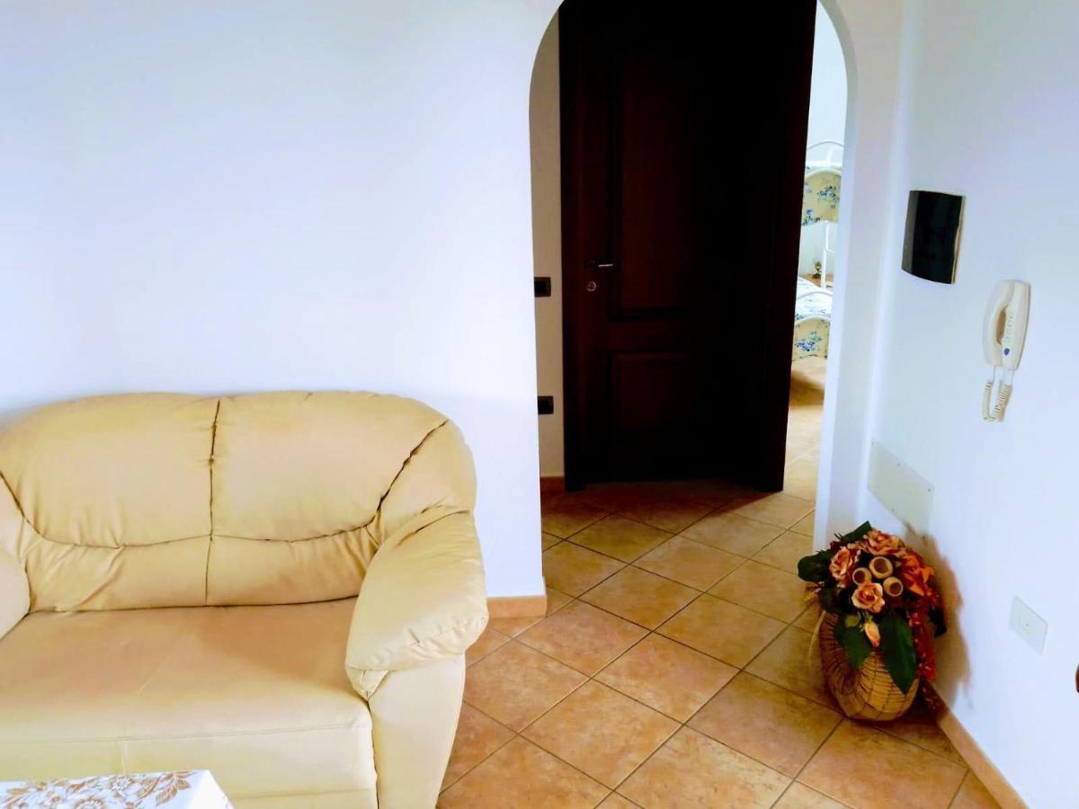 Apartament Residenza Rosa Maria Orosei Zewnętrze zdjęcie